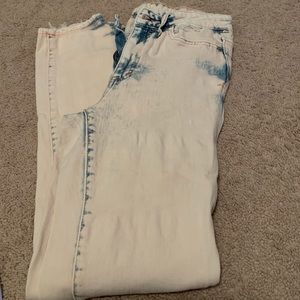 Color pink. Aeropostale brand jeans size 2reg